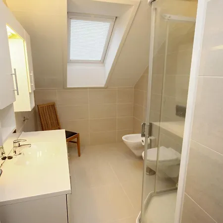 펜션 Five-bedroom In 3 Jelsa