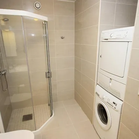 Holiday home Five-bedroom In 3 *