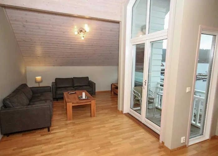 Five-bedroom In 3 * Jelsa