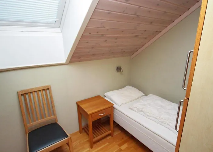 Five-bedroom In 3 Ferienhaus