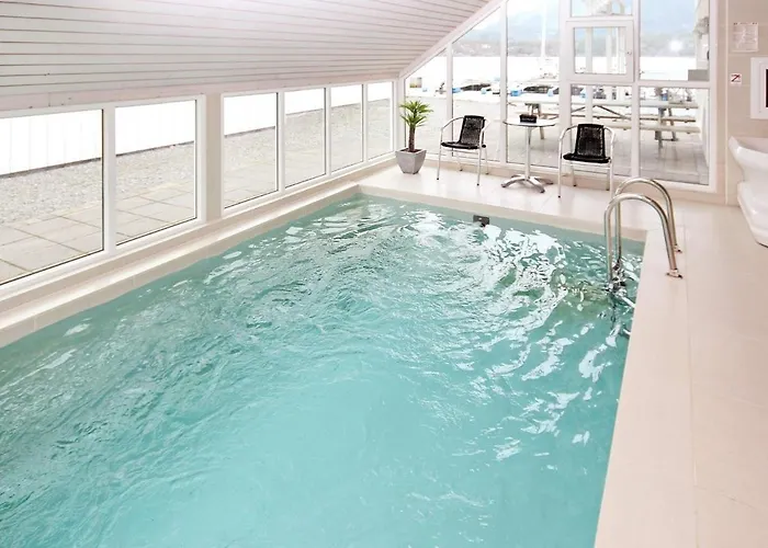 Five-bedroom In 3 Feriehus
