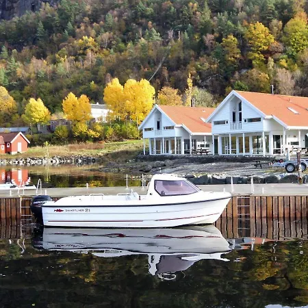 Holiday home Five-bedroom In 3 Jelsa